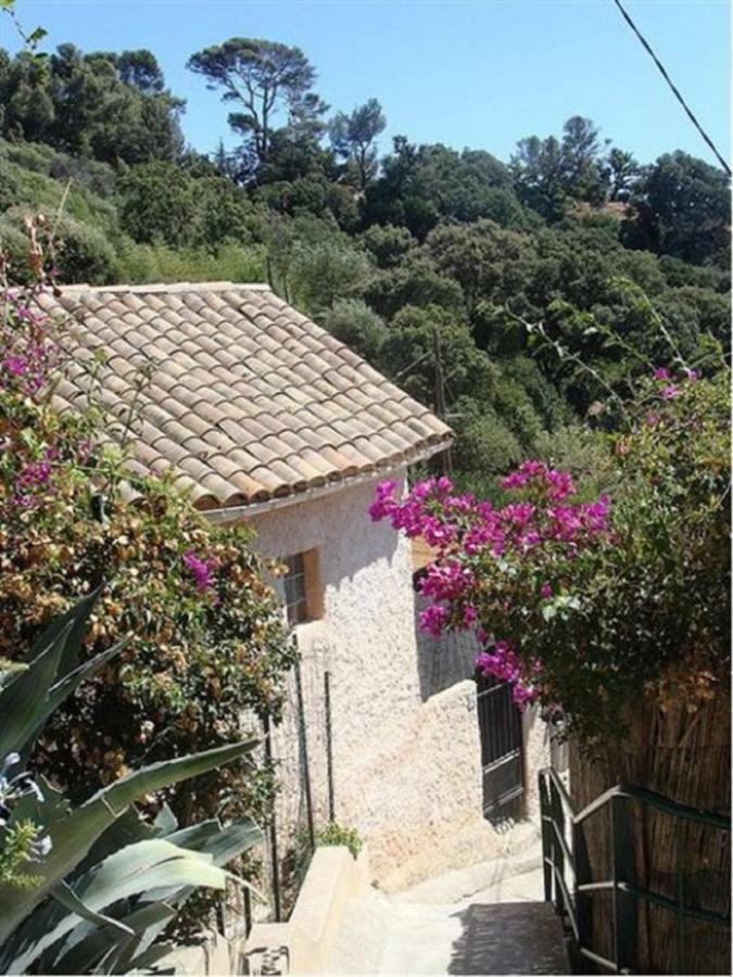 **** Beau T2 De 40 M2, Jardin De 70M2, Au Calme, A 50 Metres De La Plage Le Pradet Exterior foto